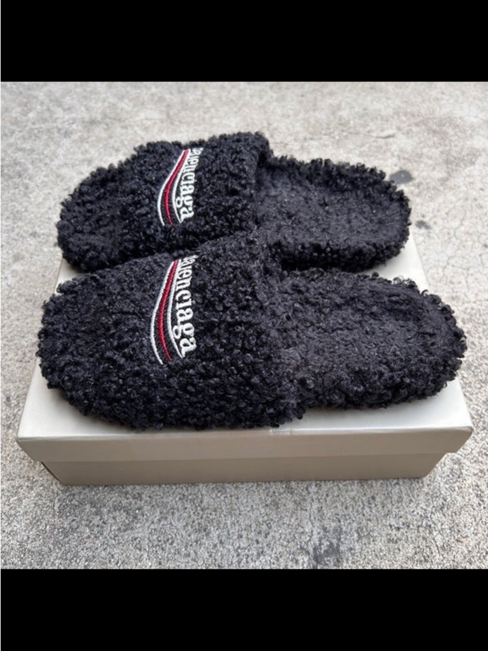 Balenciaga Black Sherpa Logo Slide Sandals - Picture 4 of 6